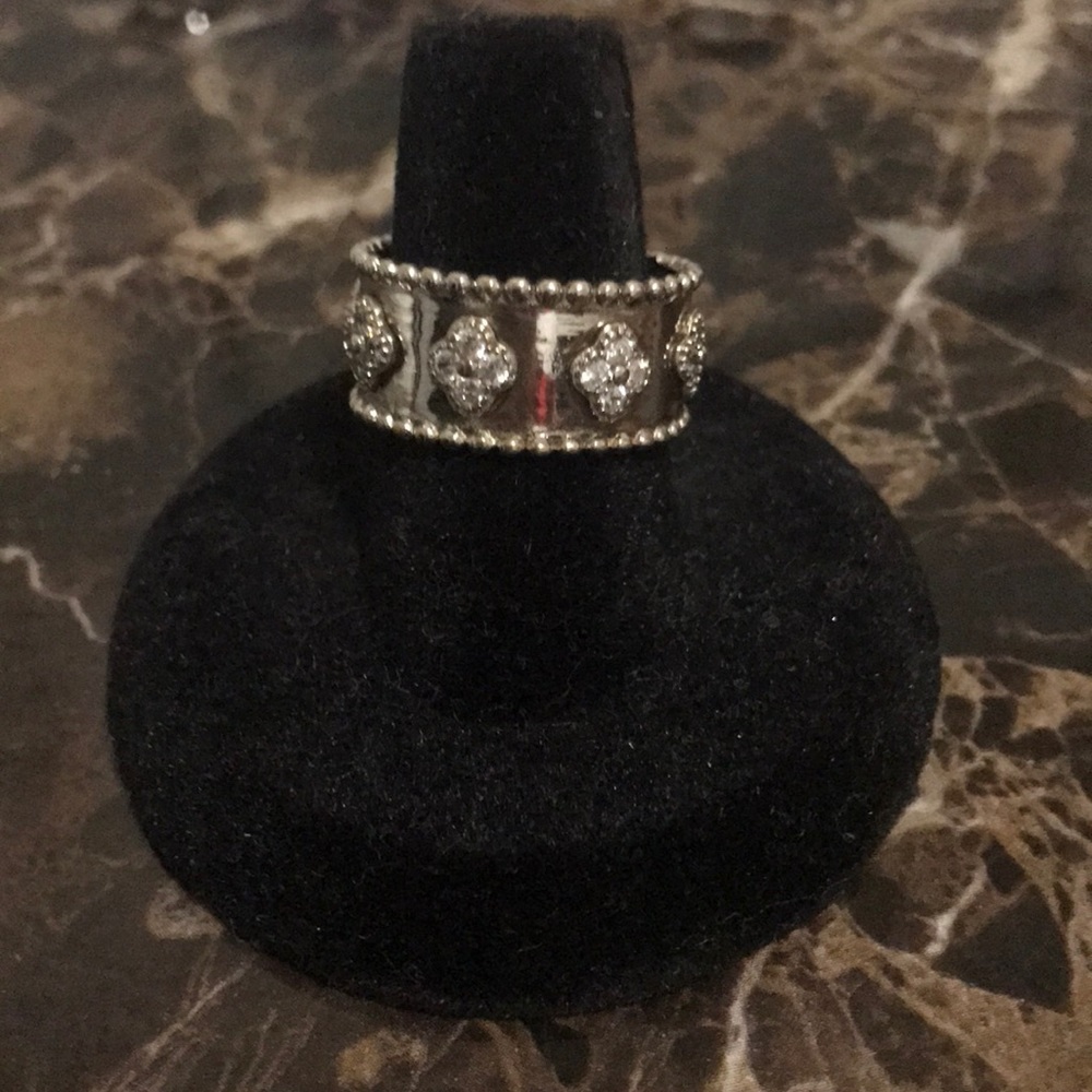 Silver band ring